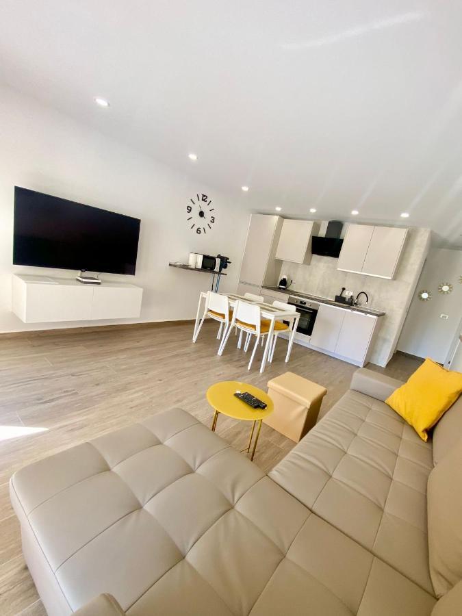 House Harvey J53 Mareverde Costa Adeje  Exterior photo